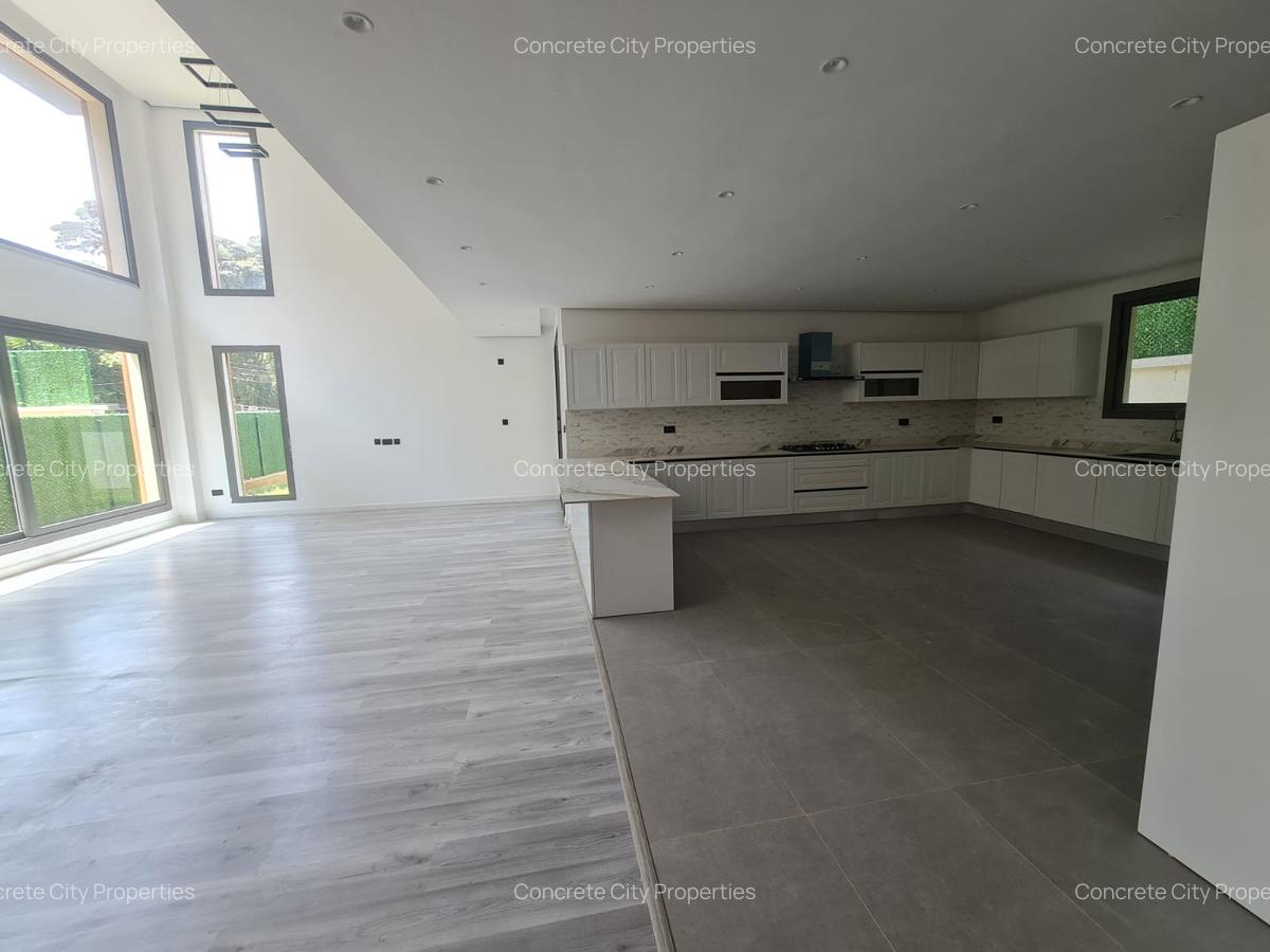 5 Bed Villa in Lavington - 2