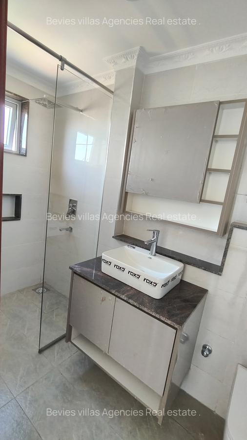 3 Bed Apartment with En Suite at Parklands - 9