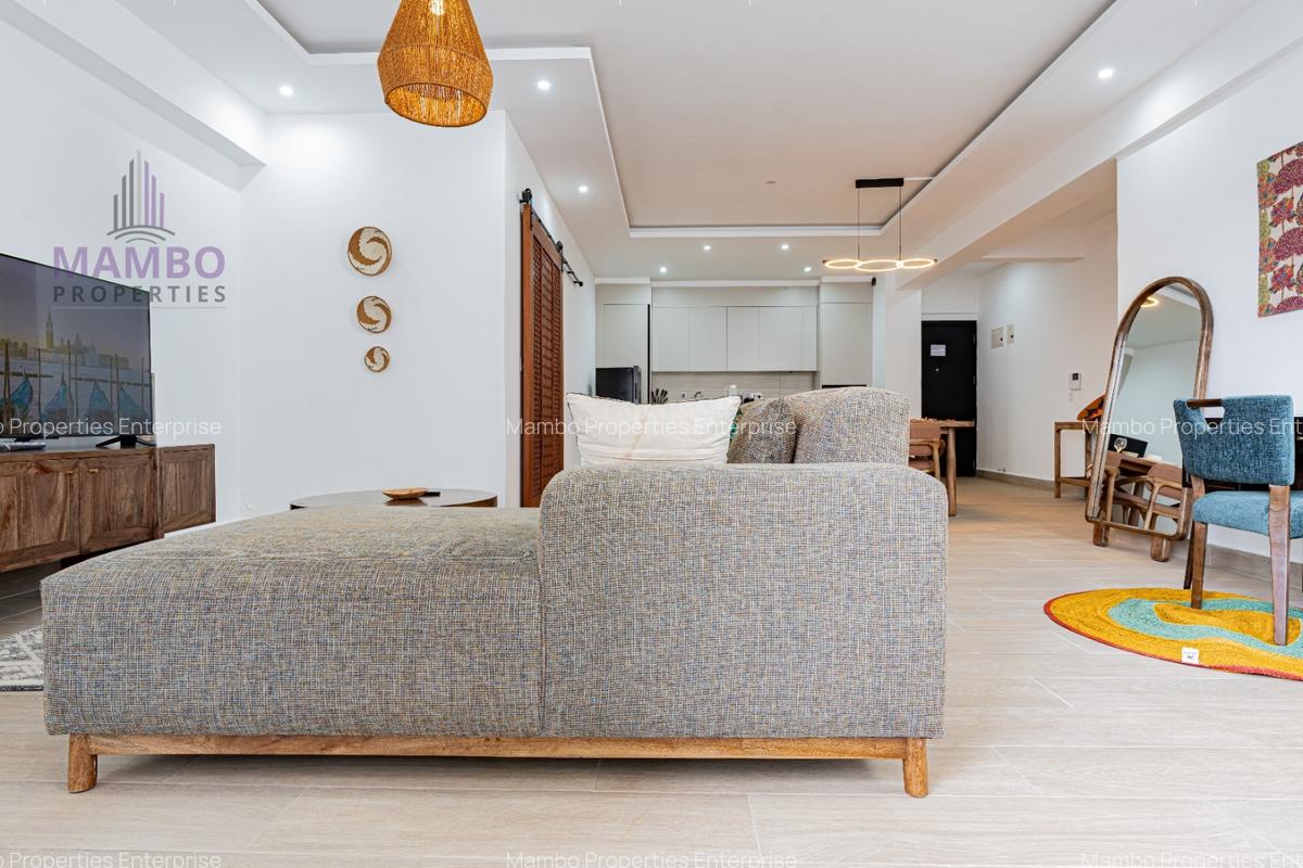 Serviced 2 Bed Apartment with En Suite at Riverside Dr - 1
