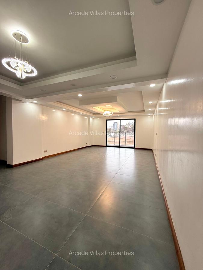 4 Bed Apartment with En Suite in Kilimani - 15