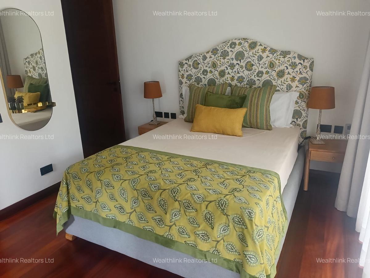 4 Bed Townhouse with En Suite at Runda - 12