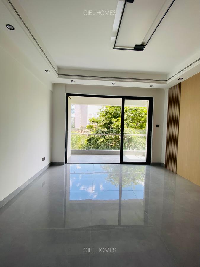 1 Bed Apartment with Swimming Pool at George Padmore - 1