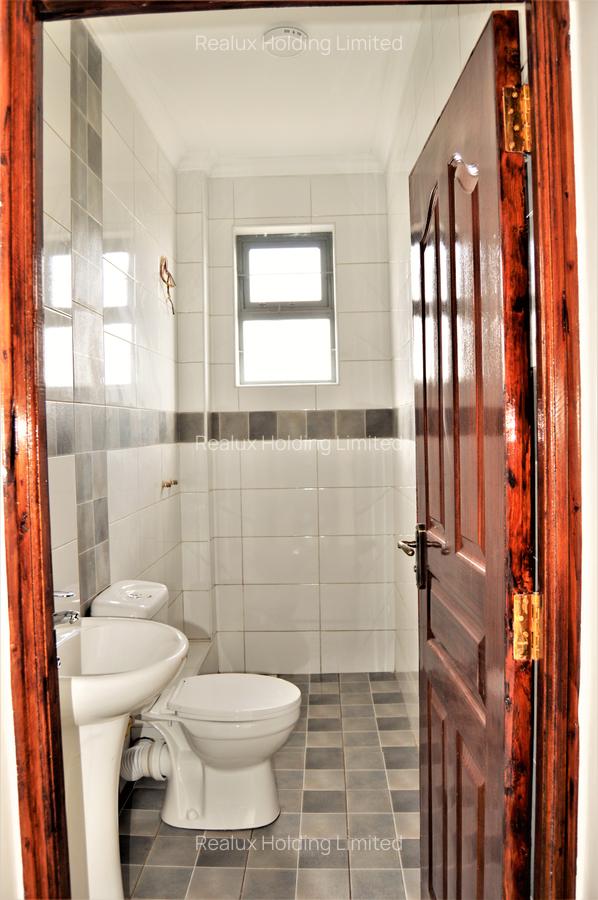 4 Bed Townhouse with En Suite in Kikuyu Town - 20