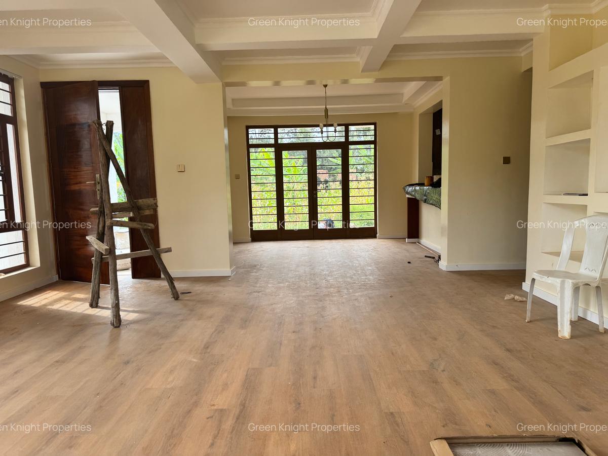 4 Bed House with En Suite in Karen - 2