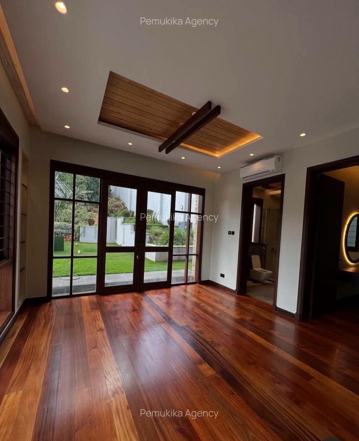 5 Bed Townhouse with En Suite in Runda - 5