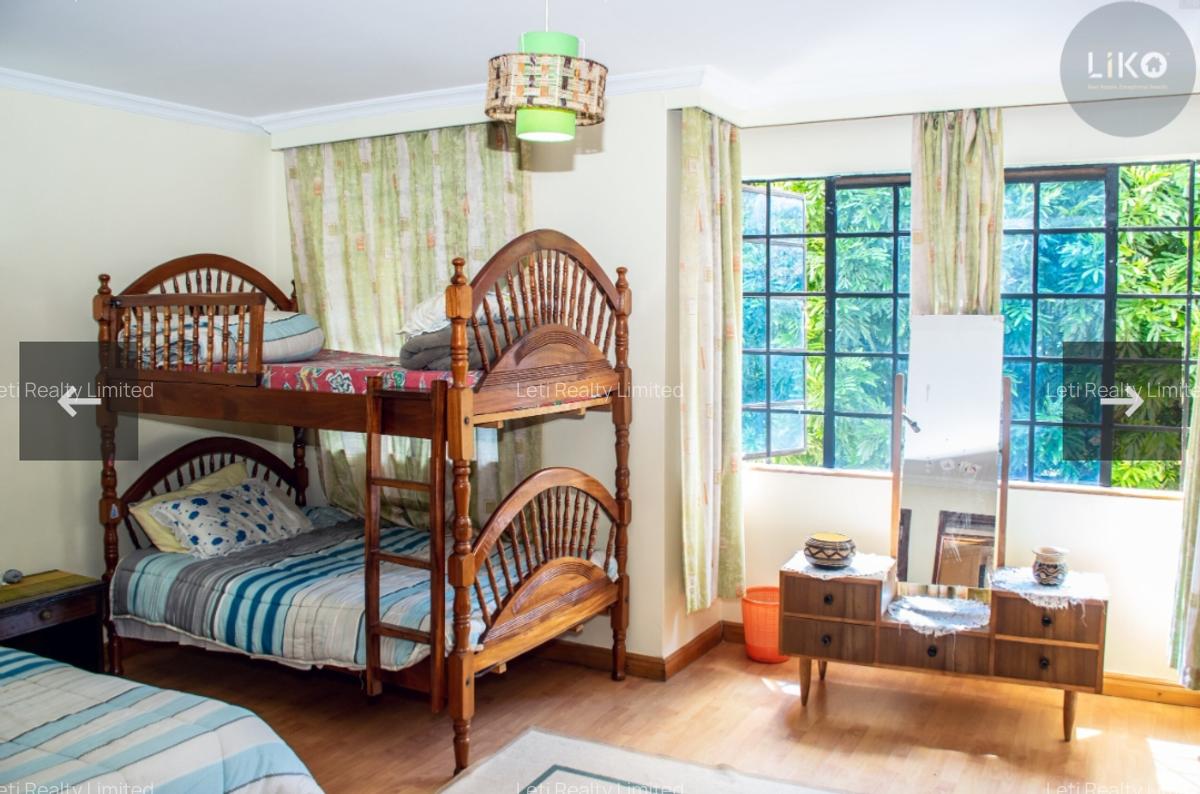 4 Bed Townhouse with En Suite in Lavington - 9