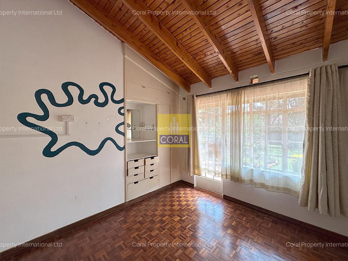 4 Bed House in Runda - 15