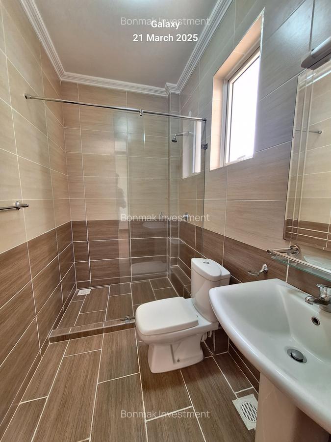 3 Bed Apartment with En Suite at Brookside Drive - 13