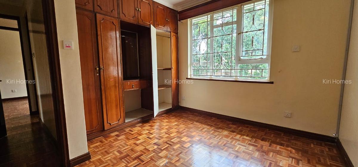 5 Bed Townhouse with En Suite in Karen - 20