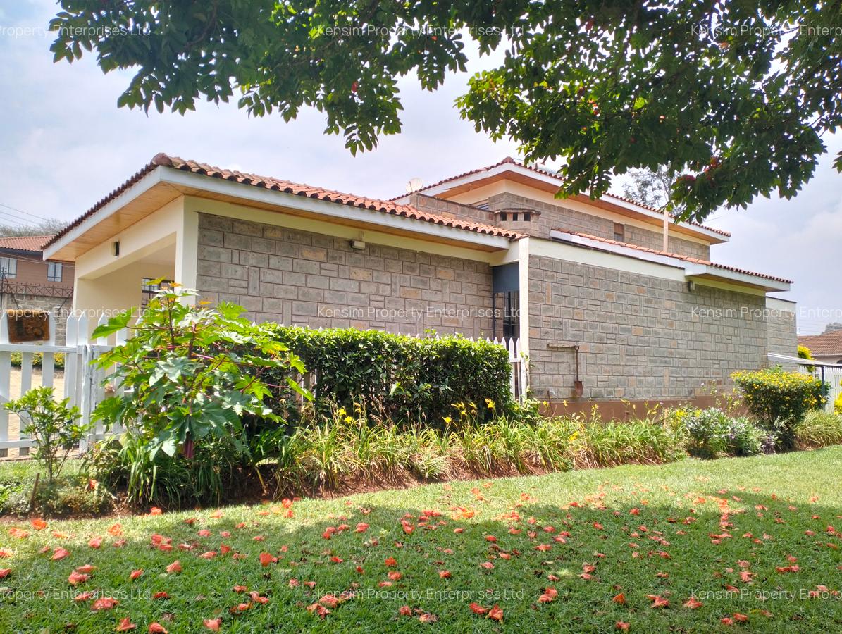 5 Bed Townhouse with En Suite in Kitisuru - 17