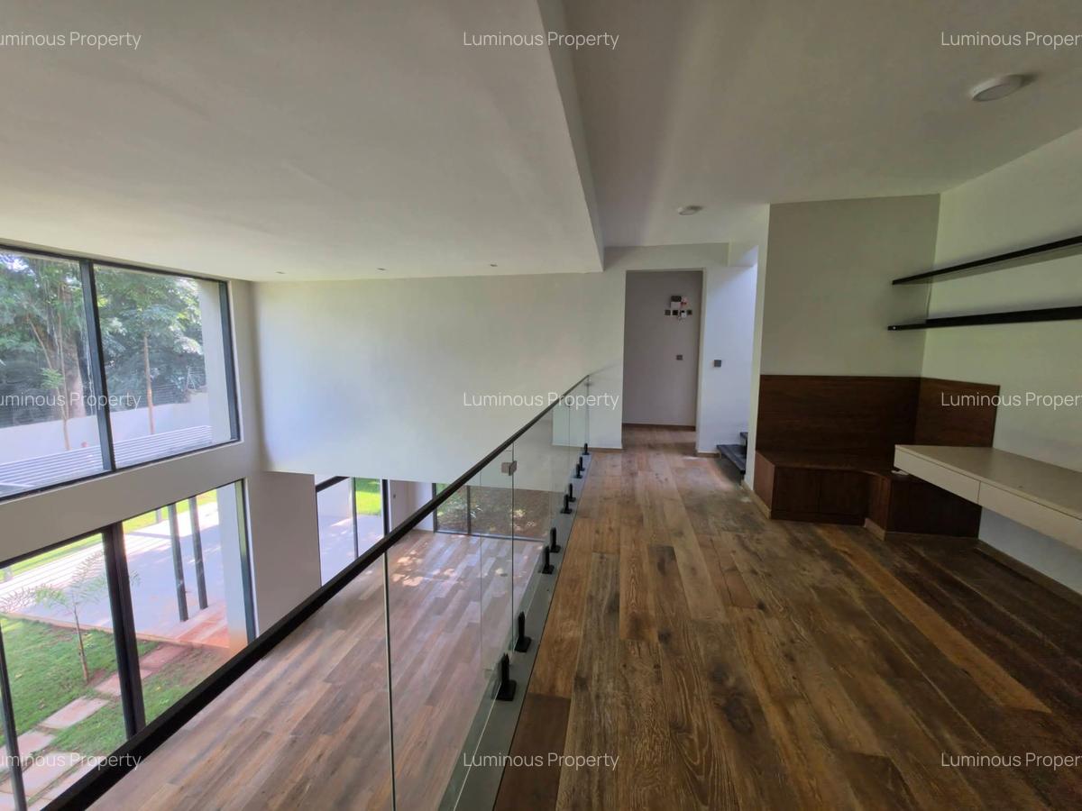 4 Bed Townhouse with En Suite at Runda - 10