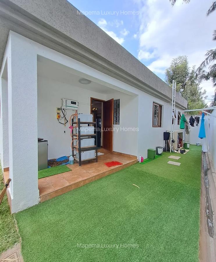 2 Bed House with En Suite at Karen - 1