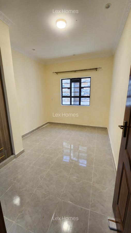 3 Bed House with En Suite at Rimpa Road - 12