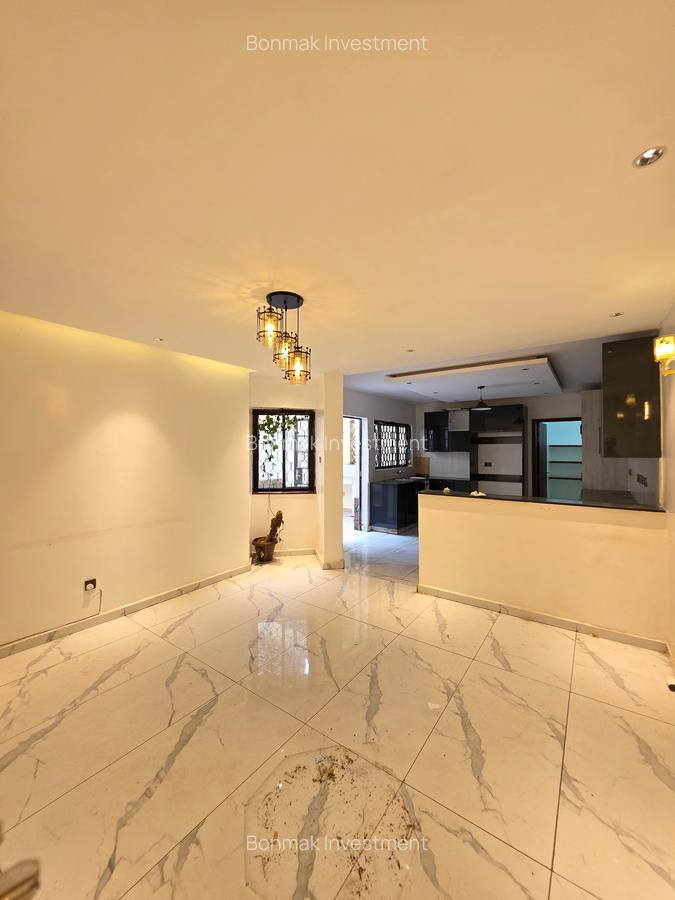 5 Bed Townhouse with En Suite at Lavington Green - 13