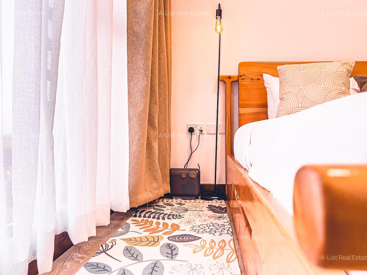 Furnished 1 Bed Apartment with En Suite at Two Rivers - 16