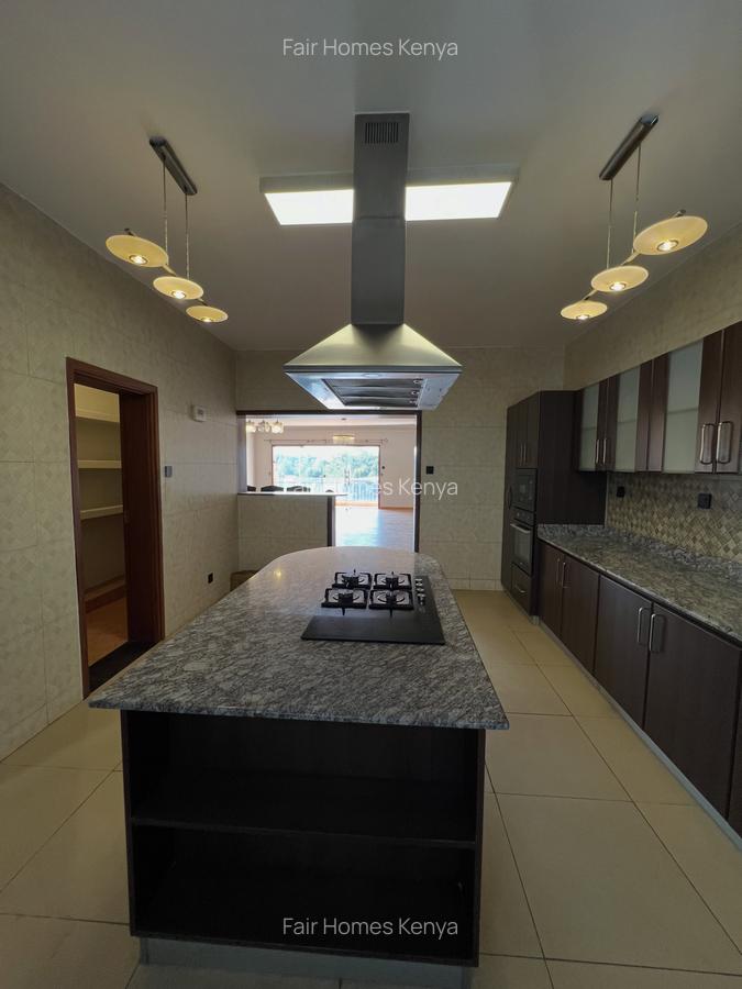 3 Bed Apartment with En Suite at Gatundu Road - 5