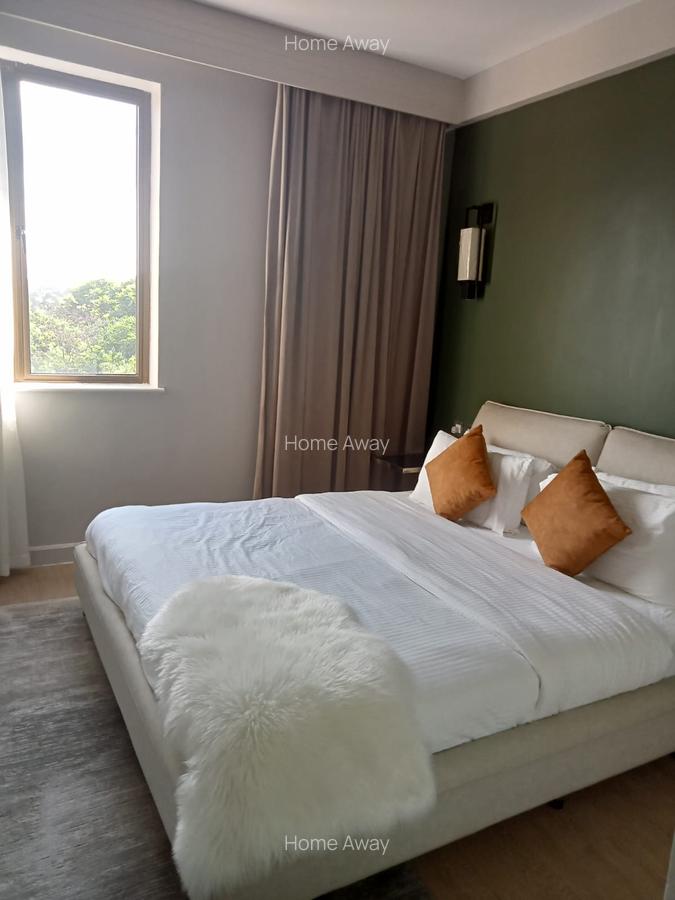 Serviced 2 Bed Apartment with En Suite in Riverside - 1
