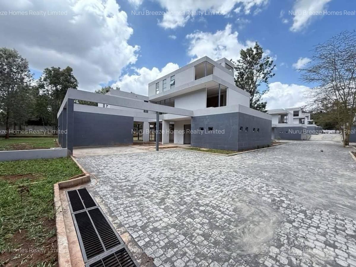 5 Bed Townhouse with En Suite in Karen - 14