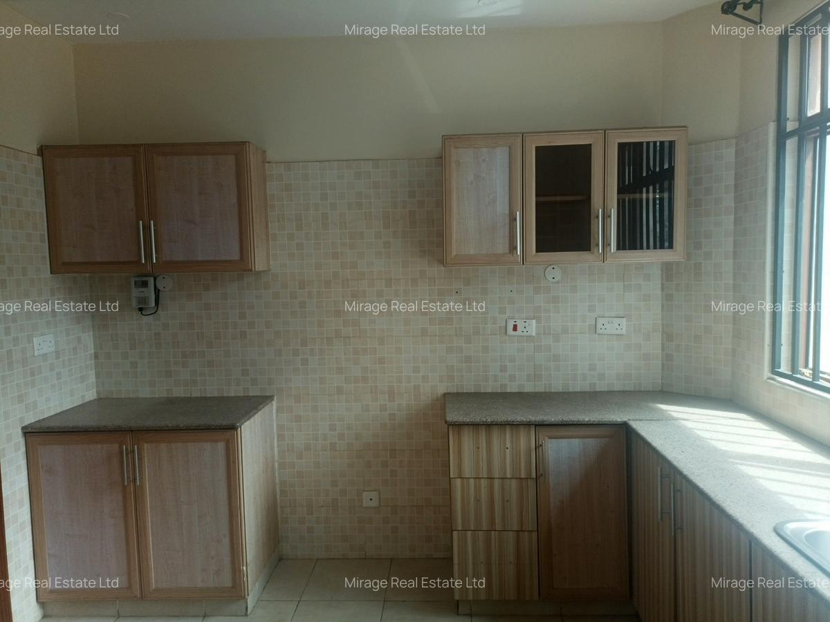 3 Bed Apartment with En Suite in Kilimani - 9