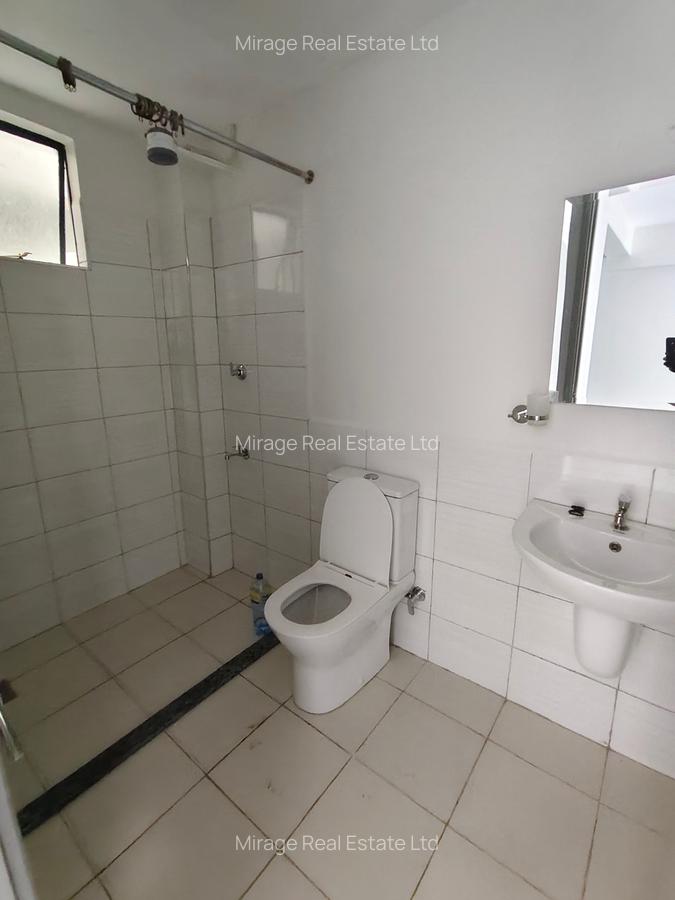 1 Bed Apartment with Swimming Pool in Garden Estate - 12