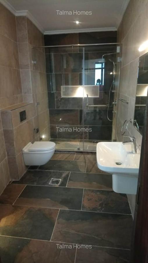 5 Bed Townhouse with En Suite at Lavington Green - 2