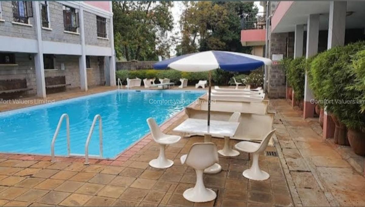 Serviced 1 Bed Apartment with En Suite at Lavington - 1