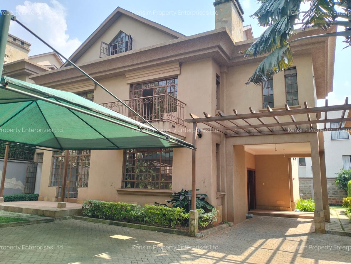 5 Bed Townhouse with En Suite in Lavington - 15