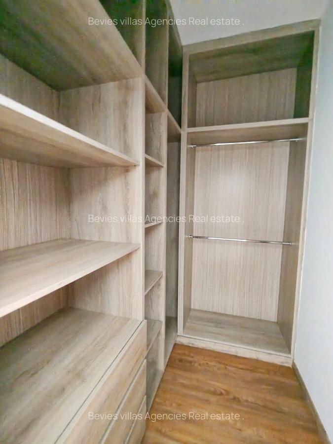 3 Bed Apartment with En Suite at Parklands - 7