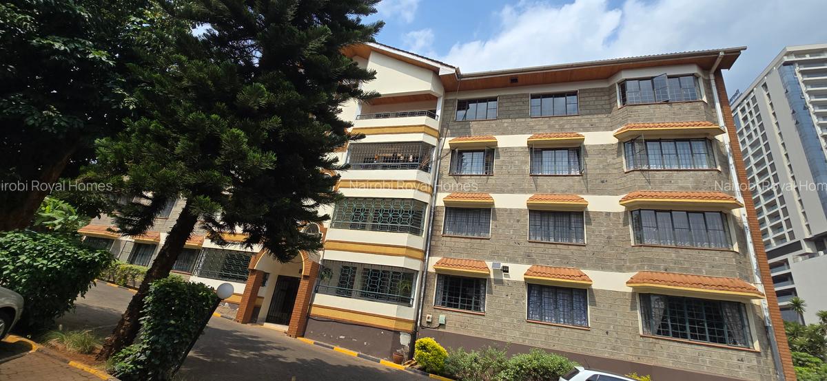 4 Bed Apartment with En Suite at Rhapta Road - 6