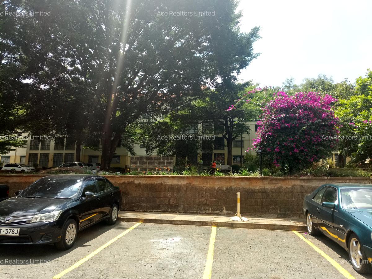 3 Bed Apartment with En Suite at Milimani Nairobi - 8