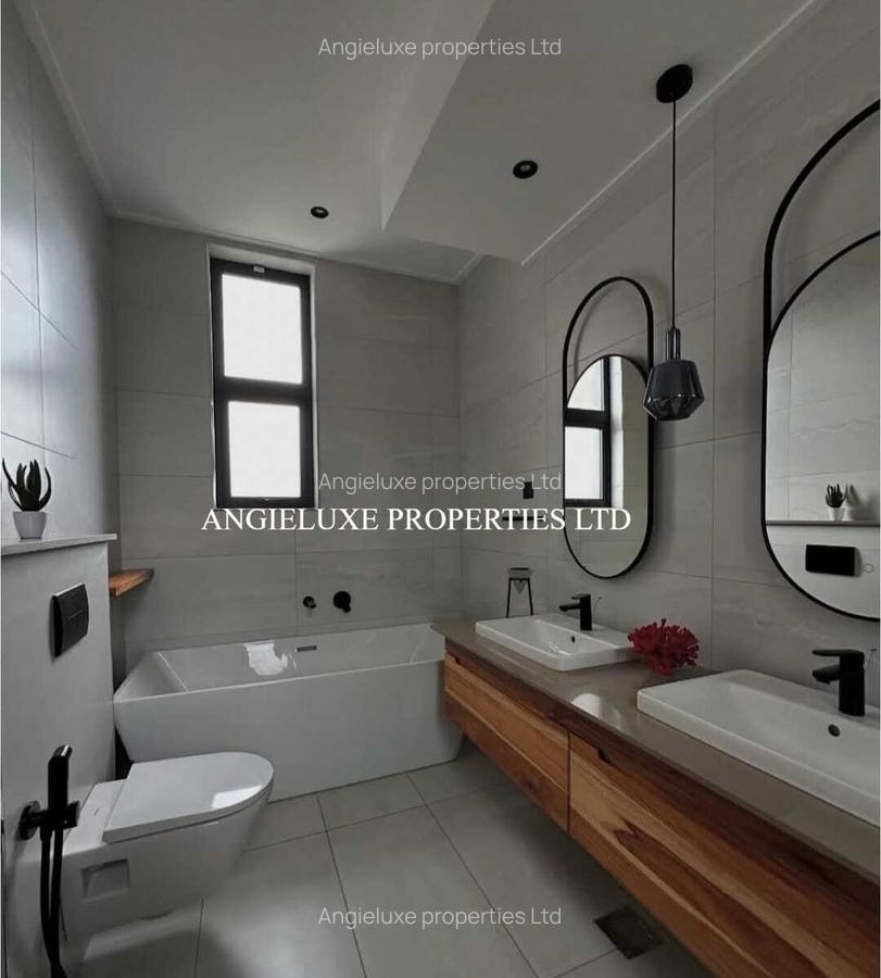 4 Bed Townhouse with En Suite at Loresho - 18