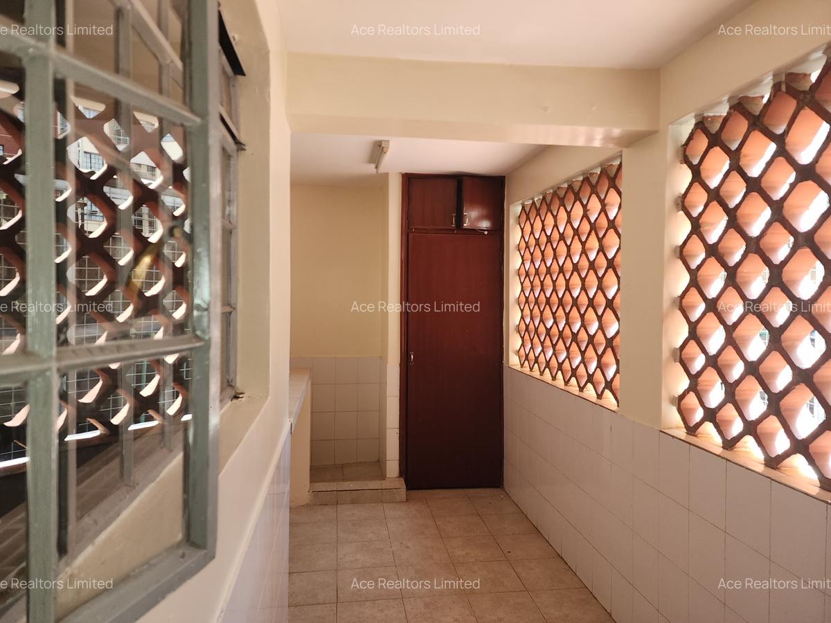 3 Bed Apartment with En Suite at Kileleshwa - 7