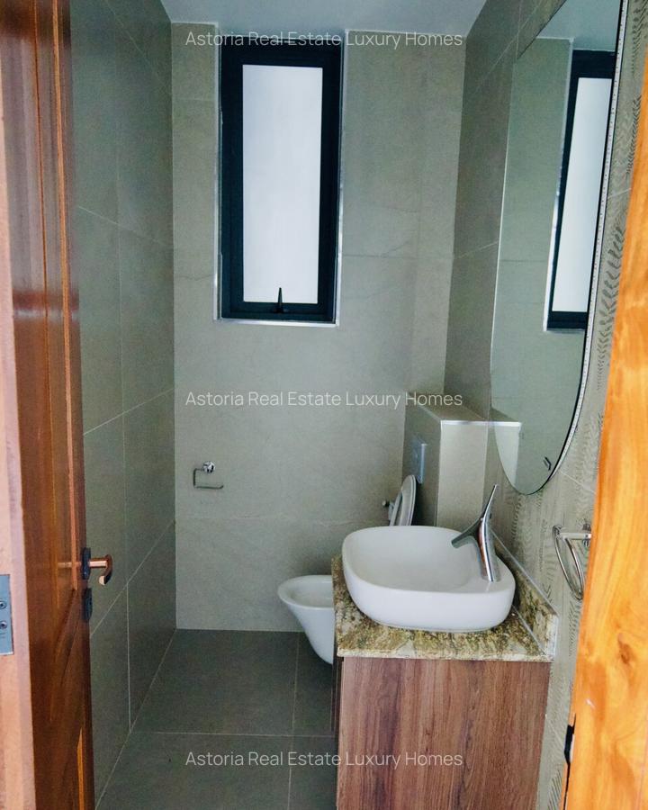 4 Bed Apartment with En Suite at 2026-128 4 Bed - 5