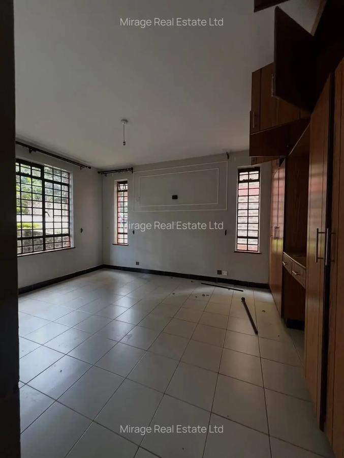 3 Bed Apartment with Swimming Pool in Lavington - 10