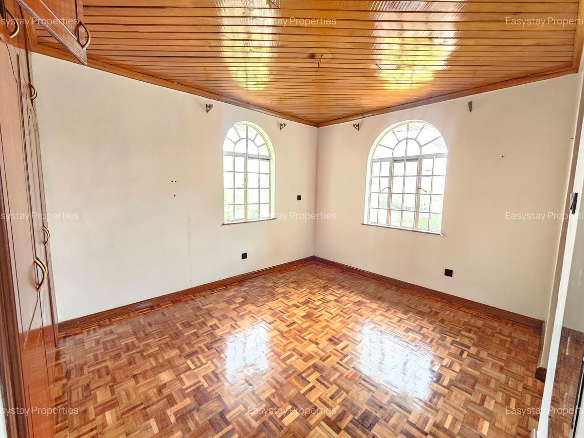 4 Bed Townhouse with En Suite in Lavington - 4