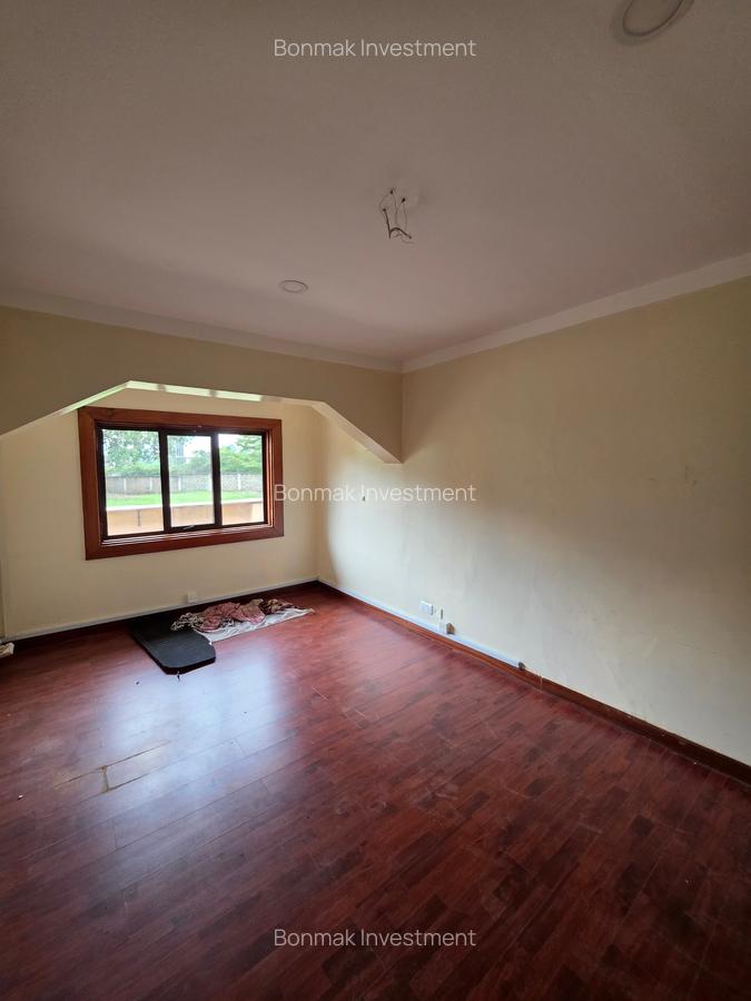 Commercial Property with Fibre Internet at Lavington Green - 11