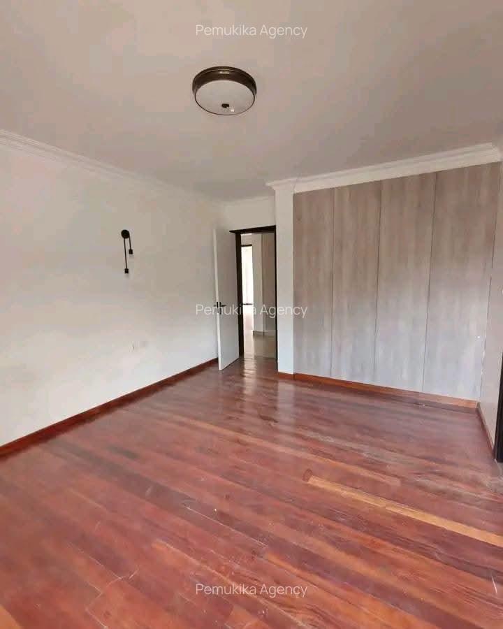 4 Bed Townhouse with En Suite in Karen - 7