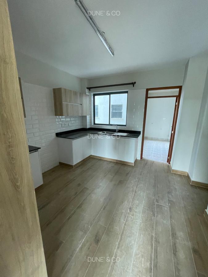 Serviced 3 Bed Apartment with En Suite in Kileleshwa - 6