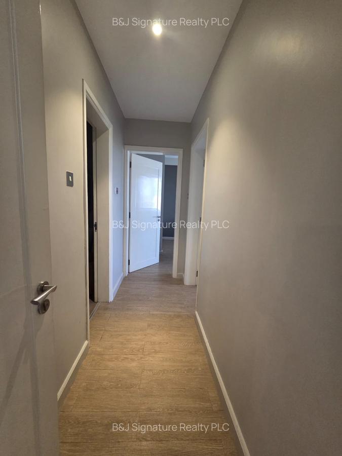 Serviced 2 Bed Apartment with En Suite in Riverside - 13