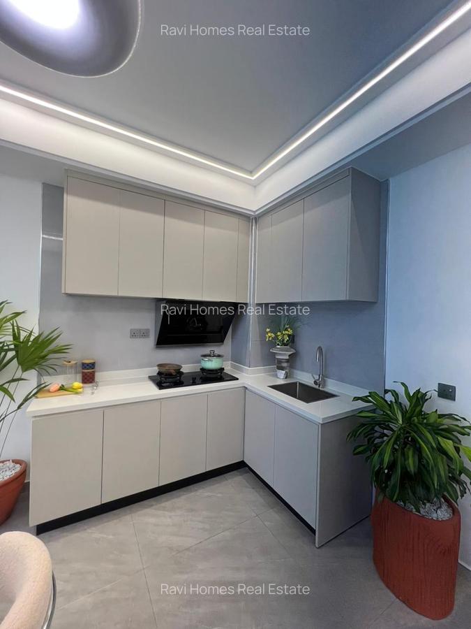 1 Bed Apartment with Swimming Pool at Dennis Pritt - 8