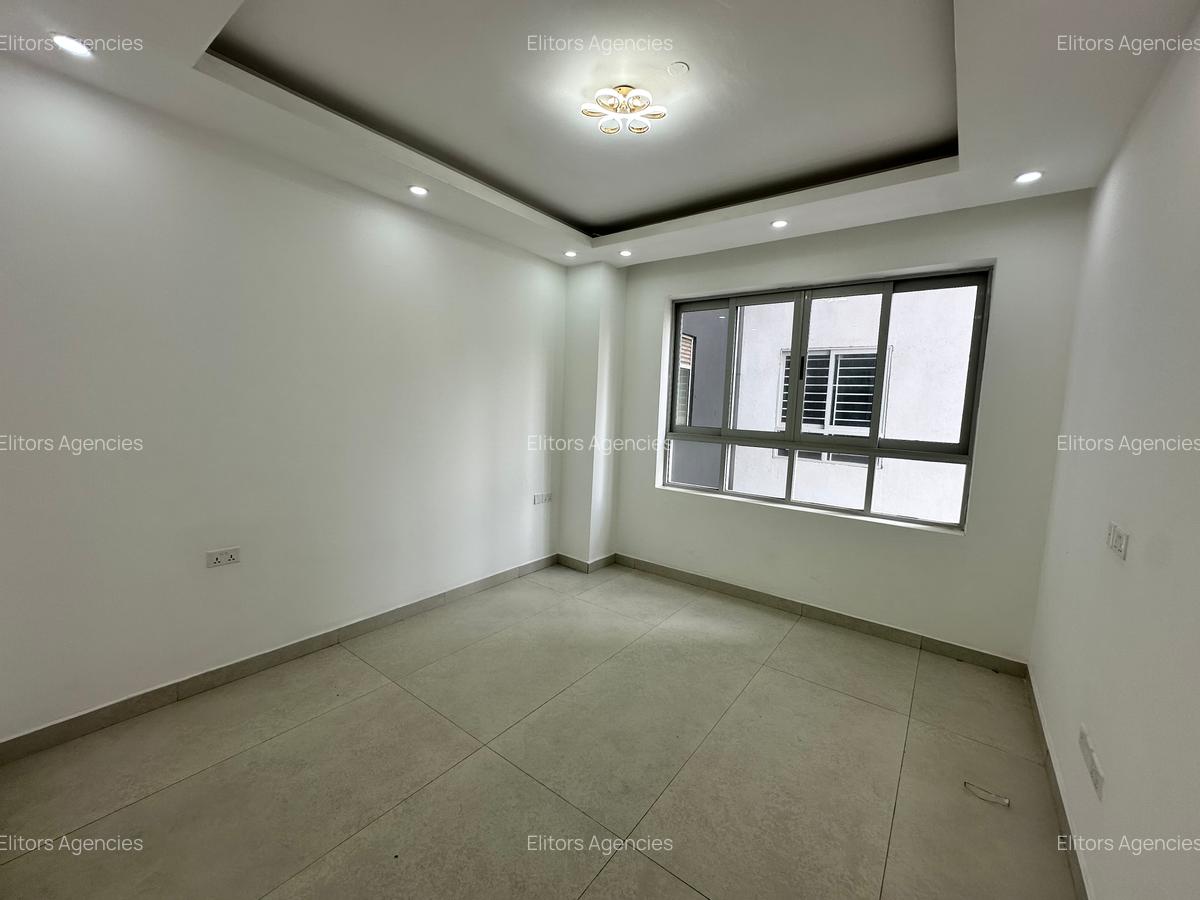 4 Bed Apartment with En Suite at General Mathenge Road - 20