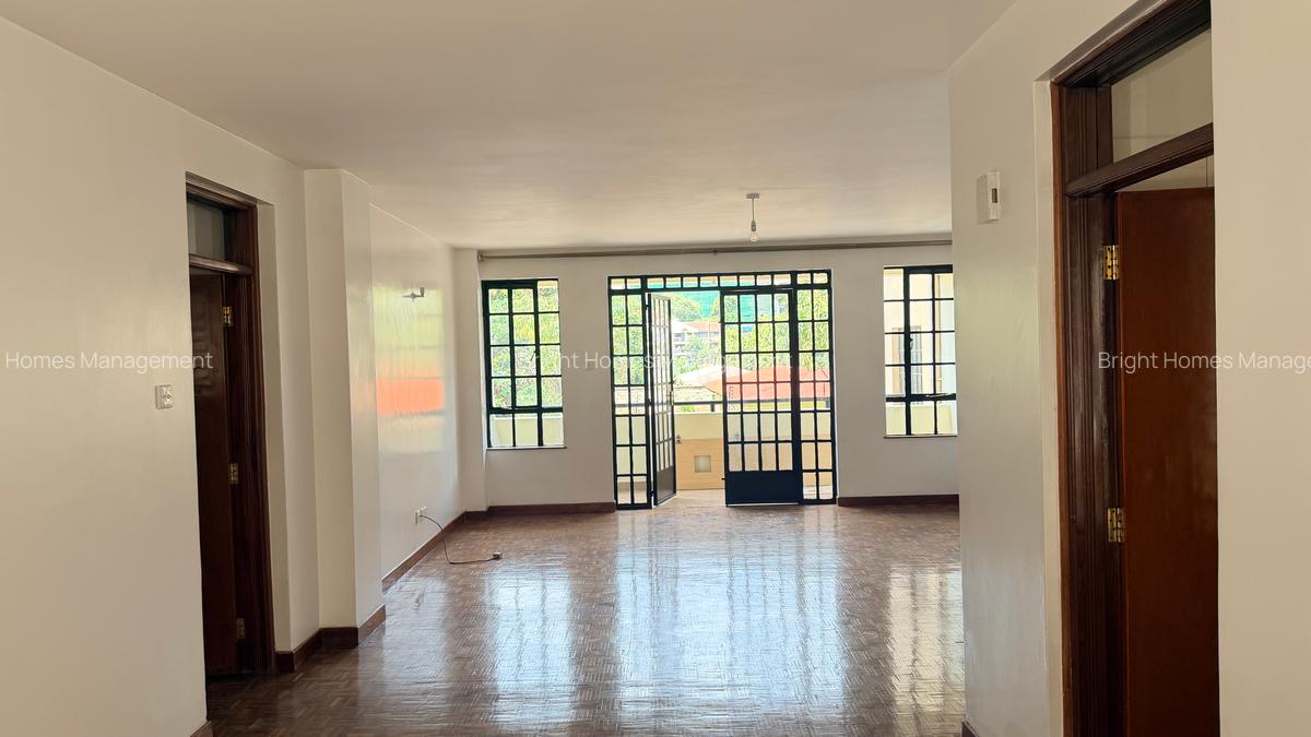3 Bed Apartment with En Suite in Kileleshwa - 4