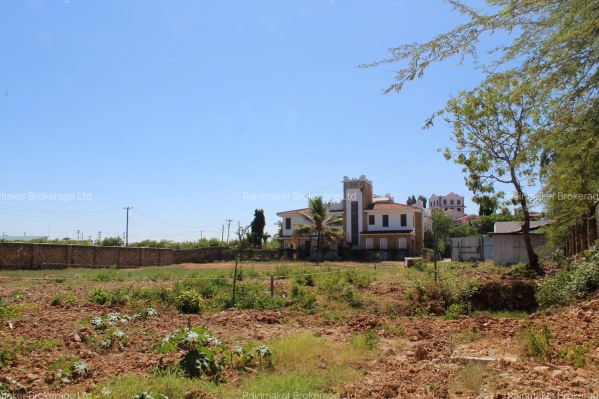 Land in Shanzu - 3