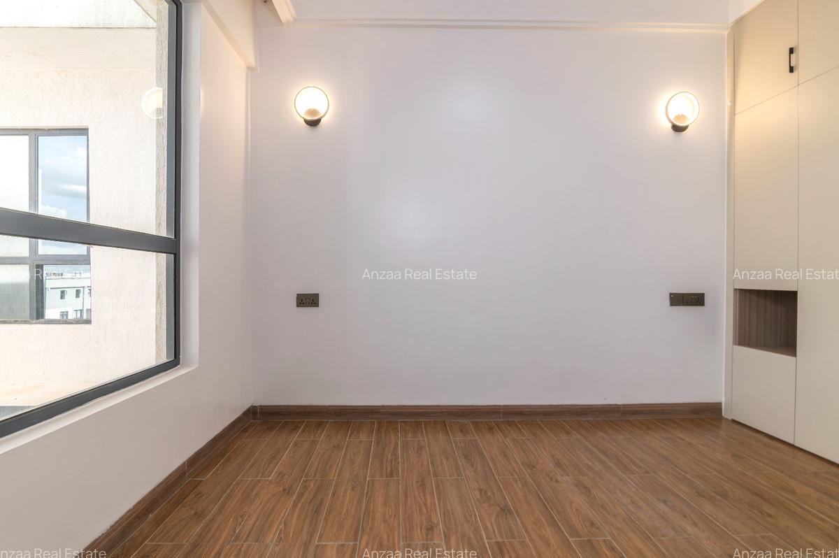 2 Bed Apartment with En Suite at Capital Garden - 17