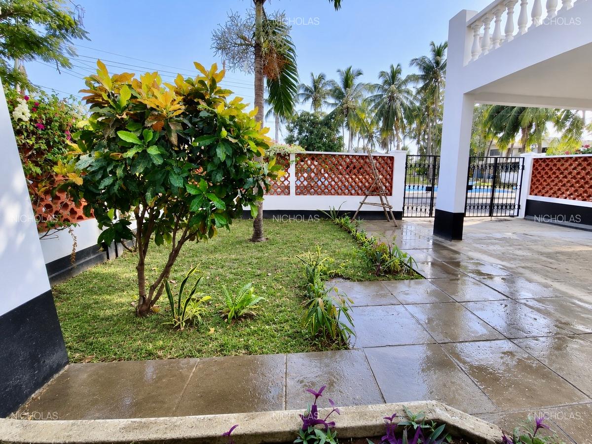 4 Bed Villa with En Suite at Twiga Road - 4