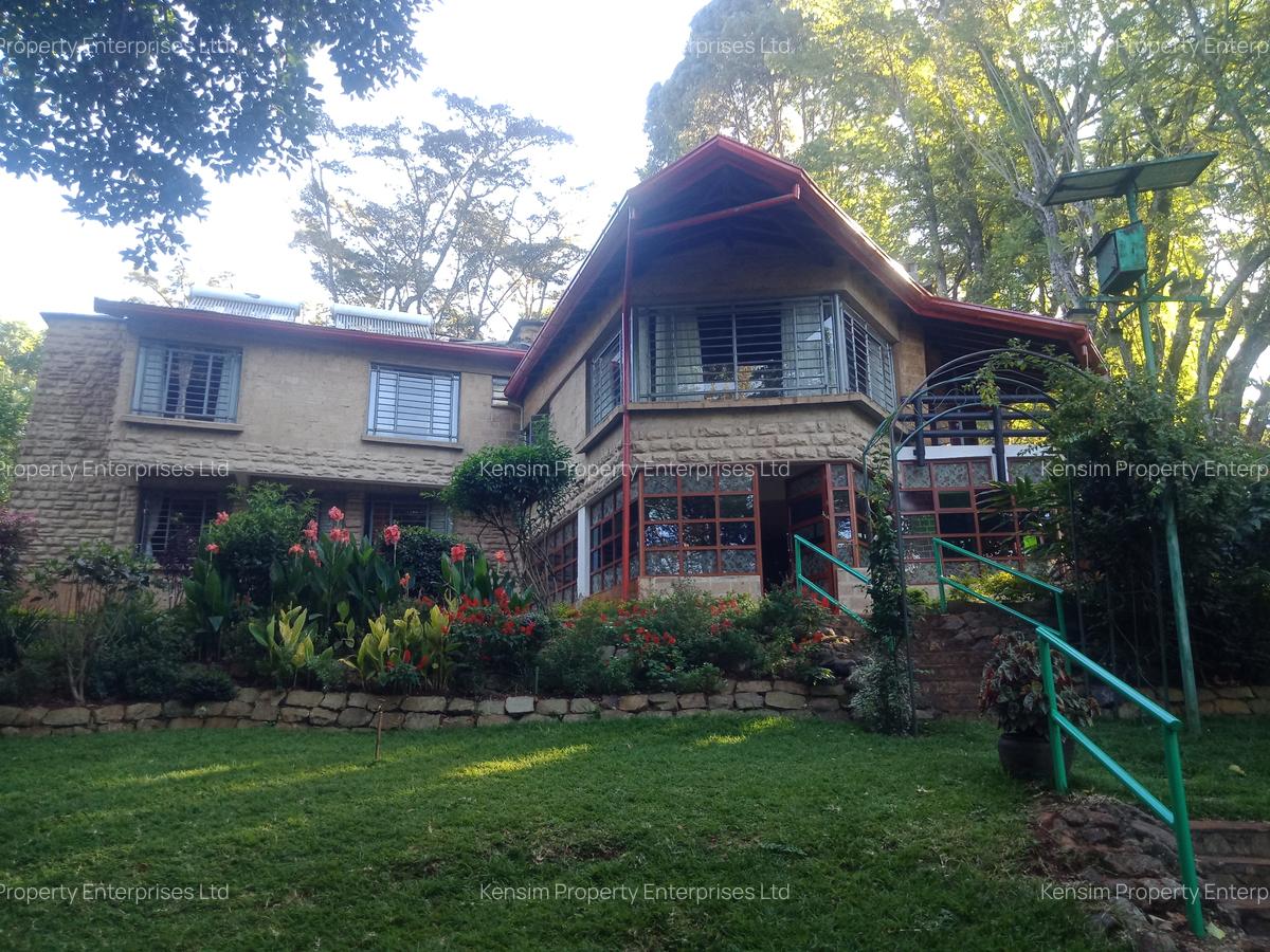 5 Bed Townhouse with En Suite in Kitisuru - 1