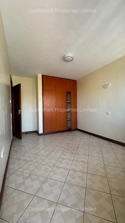 4 Bed Townhouse with En Suite at Dog Unit - 11