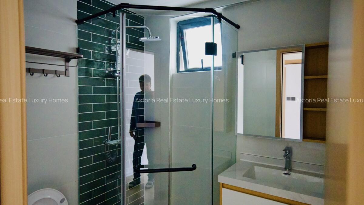 1 Bed Apartment with En Suite at 2026-250 1 Bed - 3