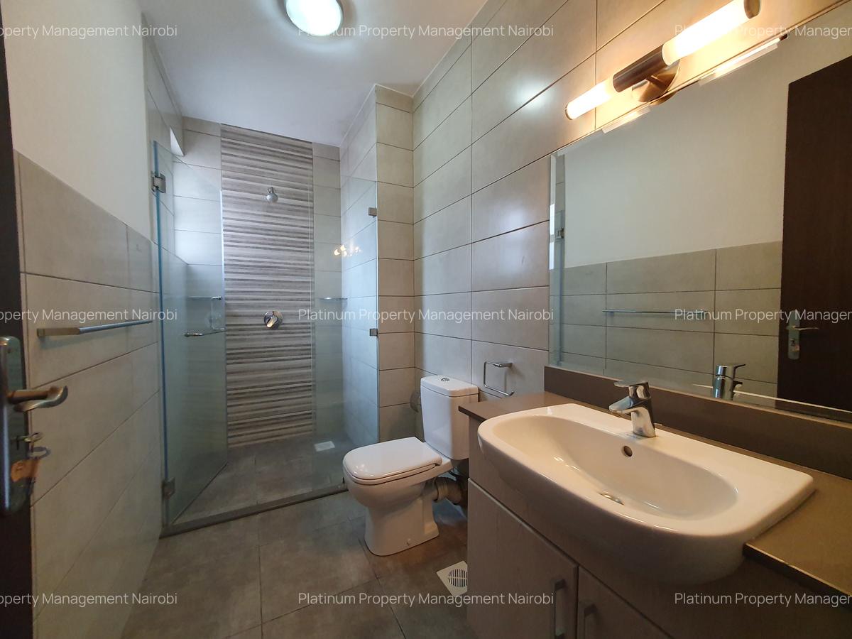 2 Bed Apartment with En Suite at Ojijo Road - 15