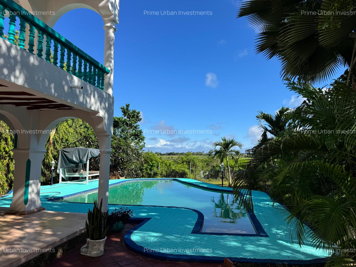 4 Bed House with En Suite at Mtwapa Creek Aloo Drive - 5